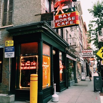 Bay Horse Cafe - Bars Near Me - Cincinnati, Ohio
