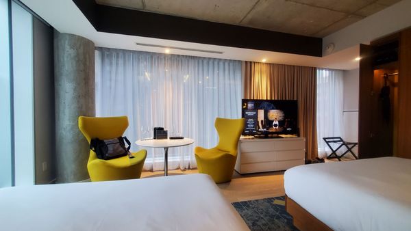 Humaniti Hotel Montreal Autograph Collection by null