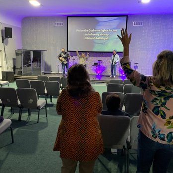 Shadow Mountain North Park - Inside the worship area. It is led by a small bank. The appearance of the facility is welcoming and the church members are very friendly. - Churches Near Me - San Diego, California Shadow Mountain North Park - Inside the worship area. It is led by a small bank. The appearance of the facility is welcoming and the church members are very friendly. - Churches Near Me - San Diego, California