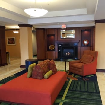Fairfield by Marriott Inn & Suites Austin Parmer/Tech Ridge - Lobby - Hotels Near Me - Austin, Texas