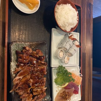 Shiki Sushi - Sushi Bars Near Me - Studio City, California