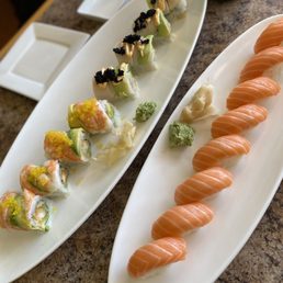 Autumn Maki Winter Maki Salmon Nigiri Autumn Maki Winter Maki Salmon Nigiri