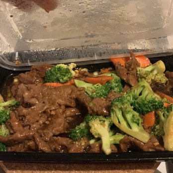 Fusion Wings - Broccoli (Beef or Chicken) - Chicken Wings Near Me - Montebello, California
