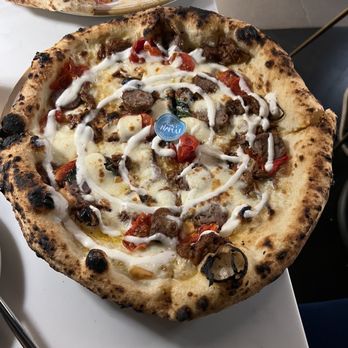 Song’e Napule Upper West - Salsicce e Melanzane - Pizza Near Me - New York, New York