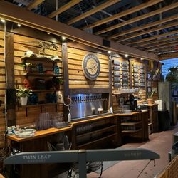 Twin Leaf Brewery - The bar