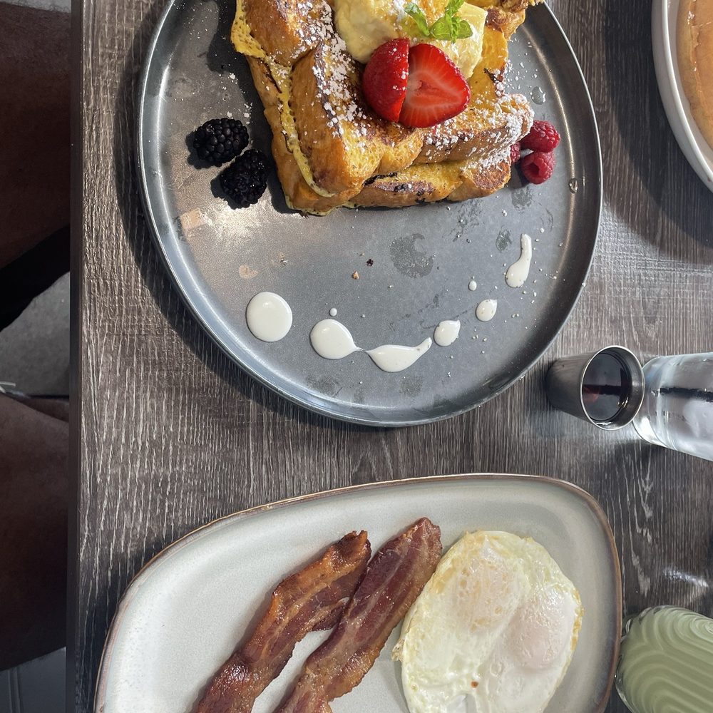 The Brunch House - Crème Brûlée French Toast - Breakfast & Brunch Near Me - Temecula, California
