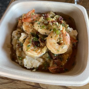 Savage And Cooke - Shrimp and grits.  Oh yeah. - Distilleries Near Me - Vallejo, California