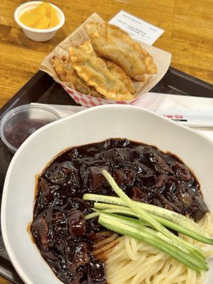 Kyodong Noodle by null