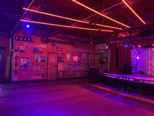 Deep Ellum Art Co. by null