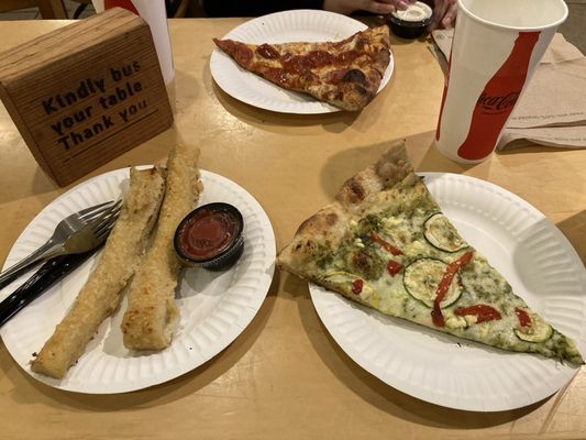 HOTLIPS Pizza - Hawthorne by null