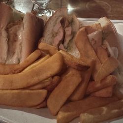 Riverdale Steak House - Grilled chicken pesto sandwich