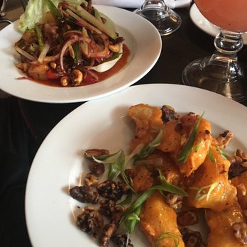 Sea Thai - Thai Near Me - Brooklyn, New York