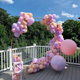 Balloon arch