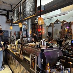 Crossroads Cafe