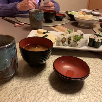 Murata Restaurant - Miso soup, green tea, and vegetarian sushi - Japanese Near Me - Portland, Oregon Murata Restaurant - Miso soup, green tea, and vegetarian sushi - Japanese Near Me - Portland, Oregon