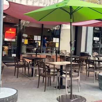 Berolina Bakery & Pastry Shop - Outside seating area. - Bakeries Near Me - Glendale, California Berolina Bakery & Pastry Shop - Outside seating area. - Bakeries Near Me - Glendale, California