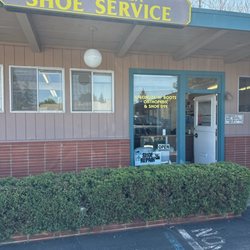 Cinderella Shoe Service