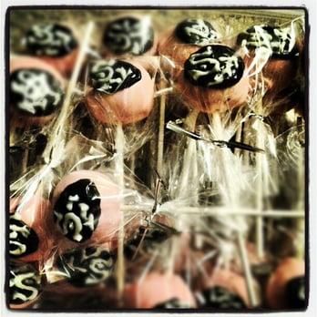 MiLo SIX Sweet Treats - a close up of a bunch of cookies - Party & Event Planning Near Me MiLo SIX Sweet Treats - a close up of a bunch of cookies - Party & Event Planning Near Me