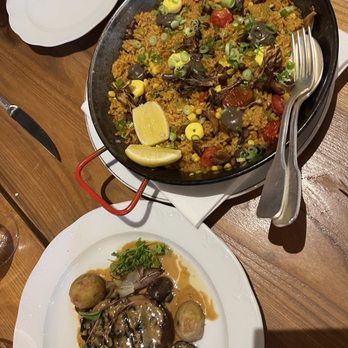 Ella Dining Room and Bar - Mushroom paella, tenderloin - New American Near Me - Sacramento, California Ella Dining Room and Bar - Mushroom paella, tenderloin - New American Near Me - Sacramento, California