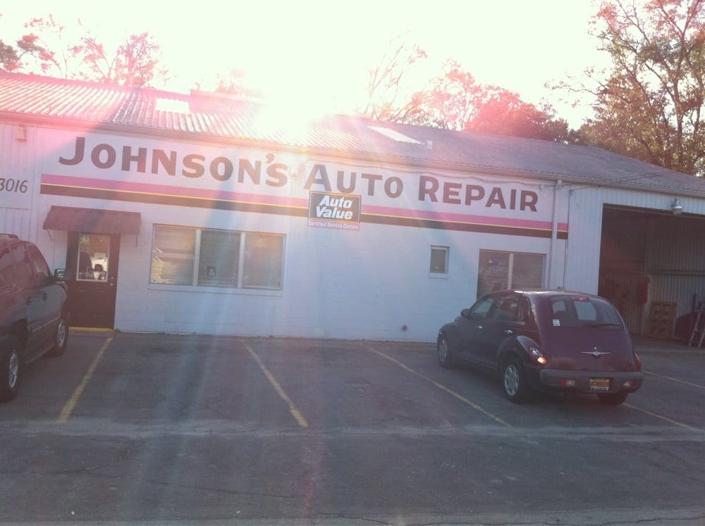 JOHNSON AUTO REPAIR Updated October 2024 11 Reviews 3016 S Adams