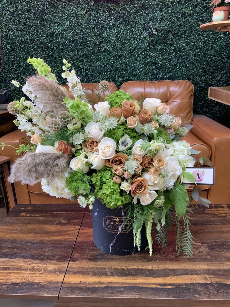 AMORE DOLCE FLOWERS 2891 Photos & 696 Reviews 1004 W Beverly Blvd