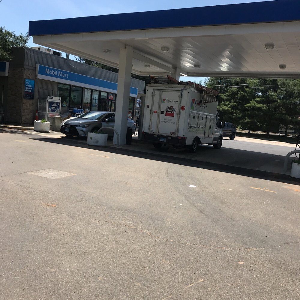 North Haven Exxon - Convenience Stores Near Me - North Haven, Connecticut North Haven Exxon - Convenience Stores Near Me - North Haven, Connecticut