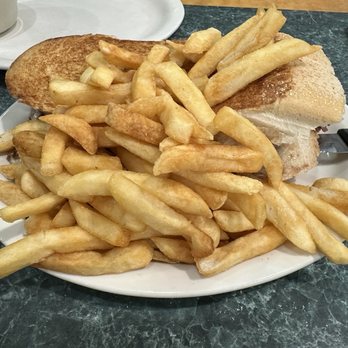 Tony's I-75 Restaurant - There's actually a French dip sandwich and all that! - Diners Near Me - Birch Run, Michigan Tony's I-75 Restaurant - There's actually a French dip sandwich and all that! - Diners Near Me - Birch Run, Michigan