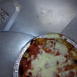 Bravo's Pizza