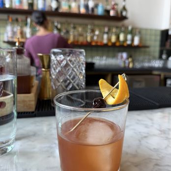 Bar Sur Mer - Apricot old fashioned - Tapas/Small Plates Near Me - Seattle, Washington Bar Sur Mer - Apricot old fashioned - Tapas/Small Plates Near Me - Seattle, Washington