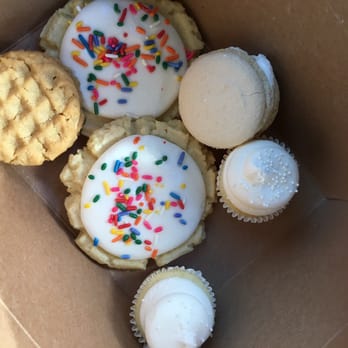 A Bakeshop - Out of oatmeal cream pies, out of chocolate chip cookies, so went with the peanut butter and a shortbread with icing - Bakeries Near Me - Phoenix, Arizona