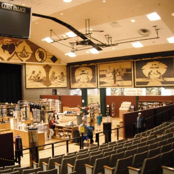 Corn Palace - Museums Near Me - Mitchell, South Dakota