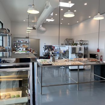 Mama Linda's Bakeshop - 03/20/2022: open kitchen - Custom Cakes Near Me - Phoenix, Arizona Mama Linda's Bakeshop - 03/20/2022: open kitchen - Custom Cakes Near Me - Phoenix, Arizona