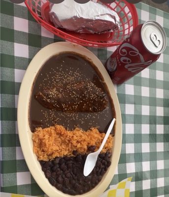 Cemitas Poblanas Juquilita by null