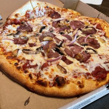 Scratch Brick Oven - Pepperoni, mushroom, onion and whole roasted garlic - Pizza Near Me - Johnson City, Tennessee