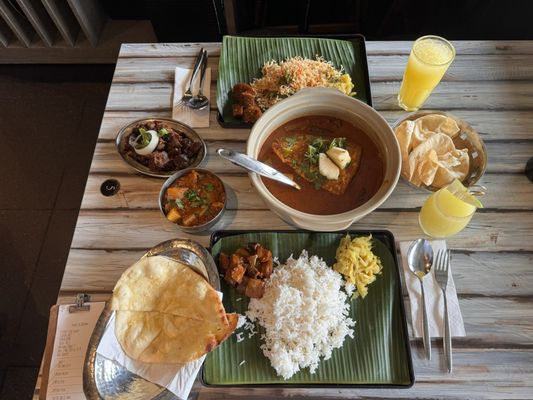 Muthu's Curry by null