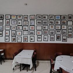 Patsy's Pizzeria - Inside