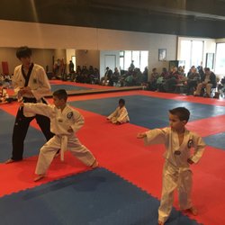 Jeong's Taekwondo Martial Arts - Jeong's Taekwondo Martial Arts - Class