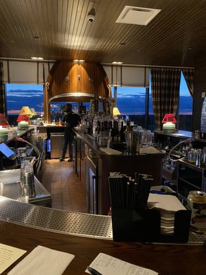 Graduate Rock Bar by null