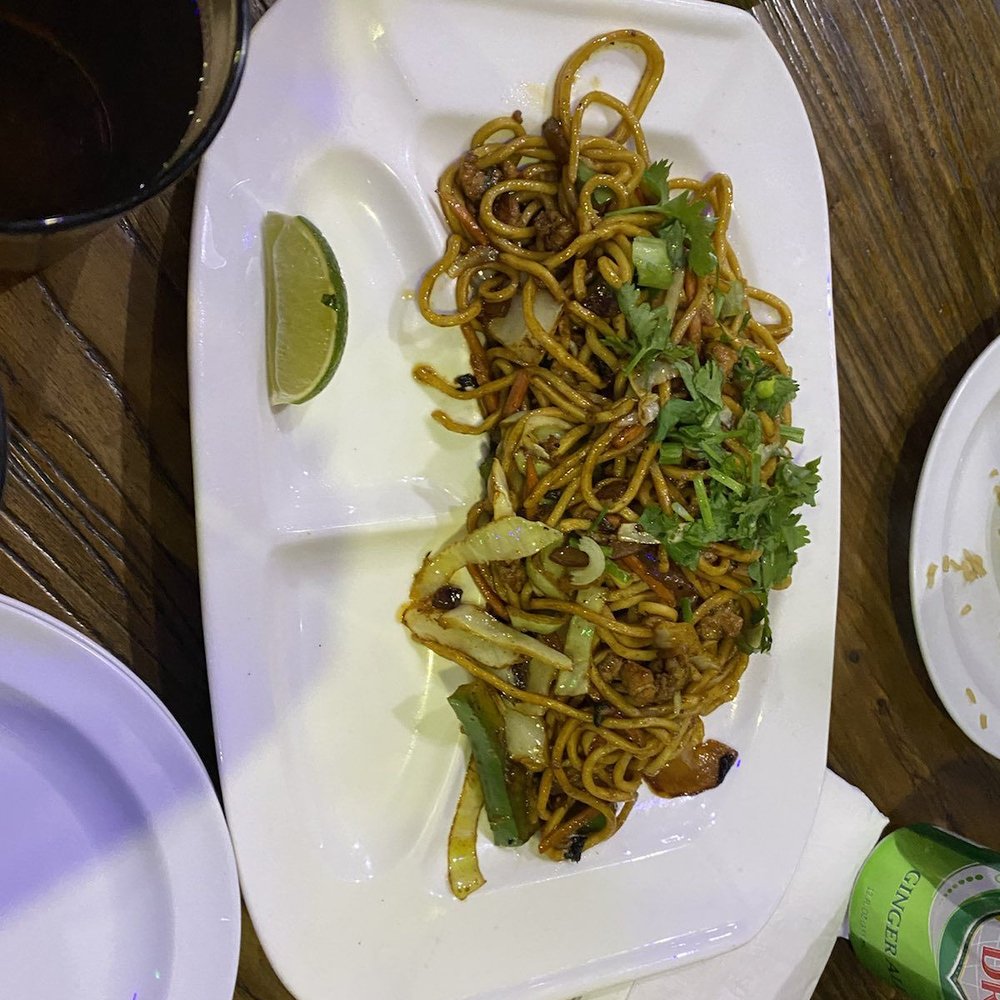 Lhasa Tibetan Restaurant - Chicken chowmein - Himalayan/Nepalese Near Me - Jackson Heights, New York