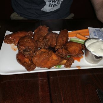 Jake's Saloon - Buffalo wings 12.00 - Bars Near Me - New York, New York Jake's Saloon - Buffalo wings 12.00 - Bars Near Me - New York, New York