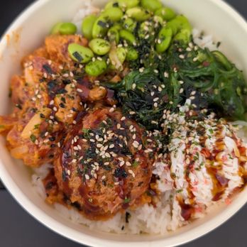 Poke Fix Hawaii - Large bowl with spicy ahi and spicy ahi mayo - Sushi Bars Near Me - Honolulu, Hawaii Poke Fix Hawaii - Large bowl with spicy ahi and spicy ahi mayo - Sushi Bars Near Me - Honolulu, Hawaii