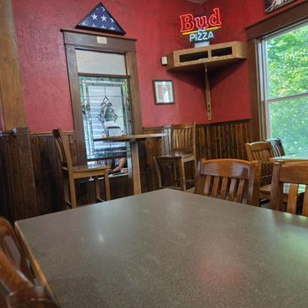 Second Avenue Pizza - Inside - Pizza Near Me - Sandpoint, Idaho Second Avenue Pizza - Inside - Pizza Near Me - Sandpoint, Idaho