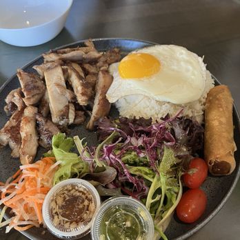 Amazing Basil - Lemongrass chicken rice plate (bbq special) - Asian Fusion Near Me - Fremont, California Amazing Basil - Lemongrass chicken rice plate (bbq special) - Asian Fusion Near Me - Fremont, California