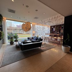citizenM Schiphol Airport Hotel