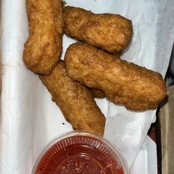Island Pizza - Mozzarella sticks
