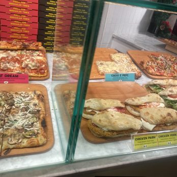 Unregular Pizza - Pizza Near Me - New York, New York