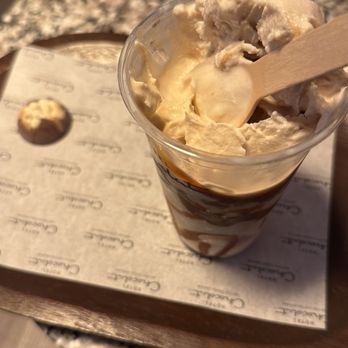 hotel chocolat - Ice cream sundae - Chocolatiers & Shops Near Me - Belfast, BFS hotel chocolat - Ice cream sundae - Chocolatiers & Shops Near Me - Belfast, BFS