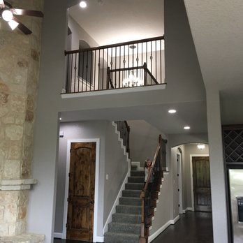 Black Pearl Custom Painting - Walls and trim. - Painters Near Me - San Antonio, Texas Black Pearl Custom Painting - Walls and trim. - Painters Near Me - San Antonio, Texas