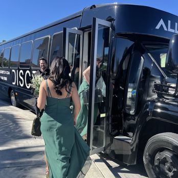 Discreet Transportation - Shuttle - Party Bus Rentals Near Me