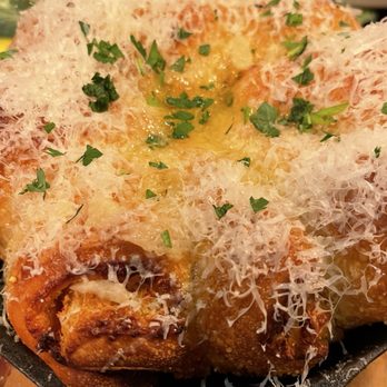Truly Pizza - Garlic Pull Apart Bread - Pizza Near Me - Dana Point, California